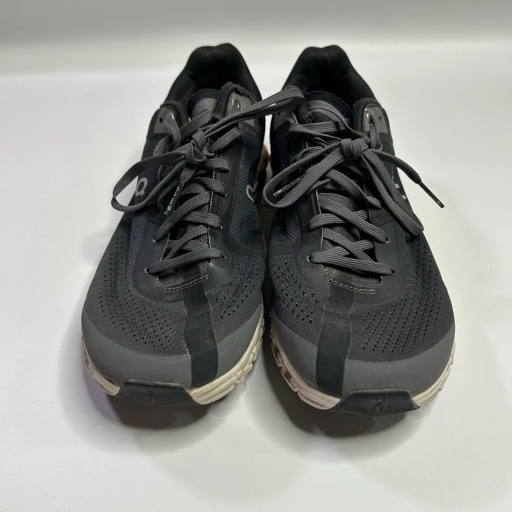 On Running Cloudflow Running Shoes Women's Size 9 Training Gym Walking